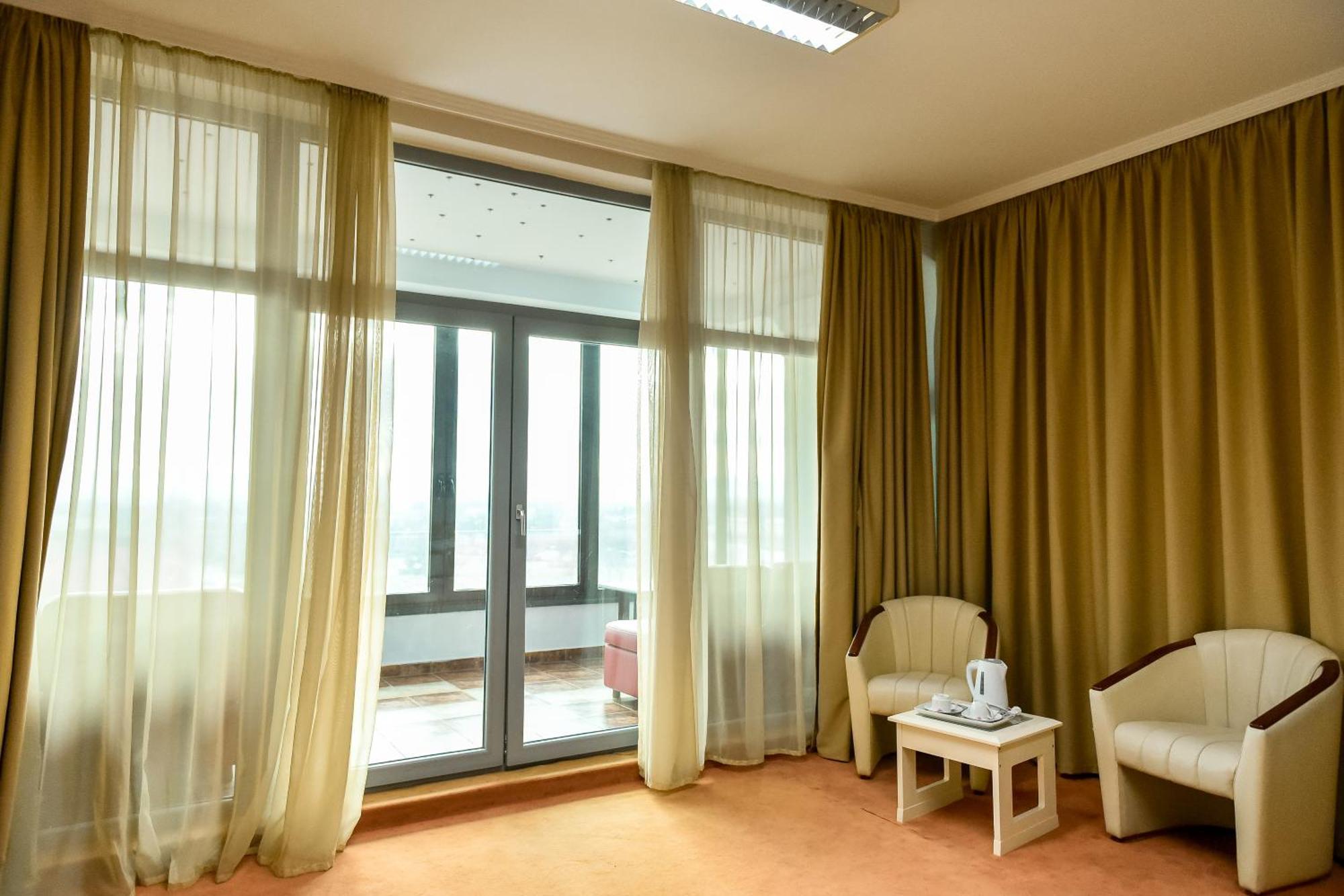 נובי סאד Sole Mio Wellness & Spa מראה חיצוני תמונה